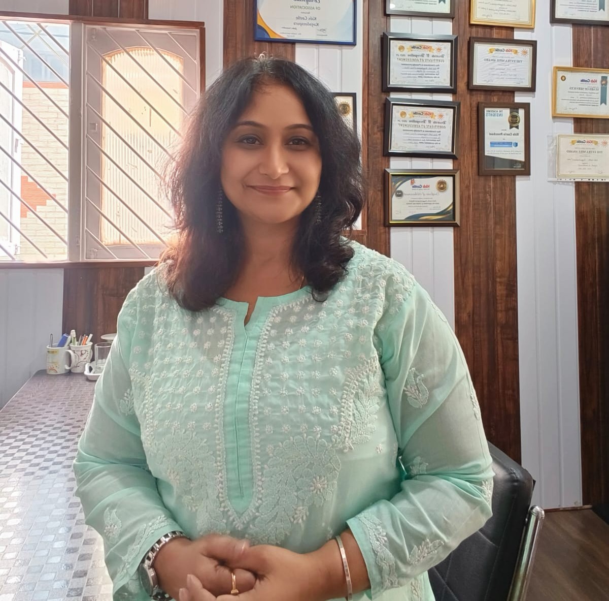 Mrs. Simple Rathi